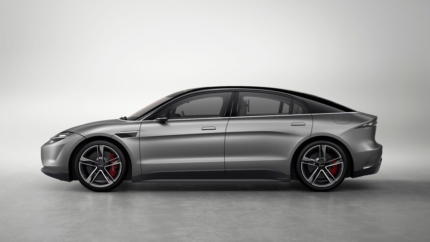 Sony-VISION-S-Concept-Car-Exterior-Side-View-1