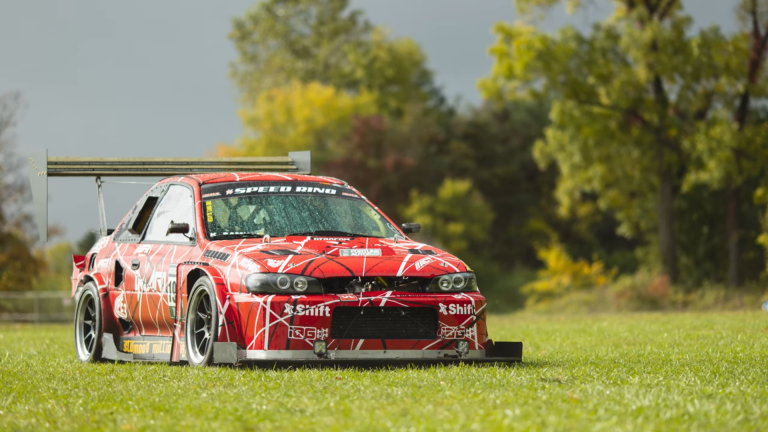 Subaru Impreza Berjubah Corak Gitar Van Halen, Khusus Jajal Time Attack