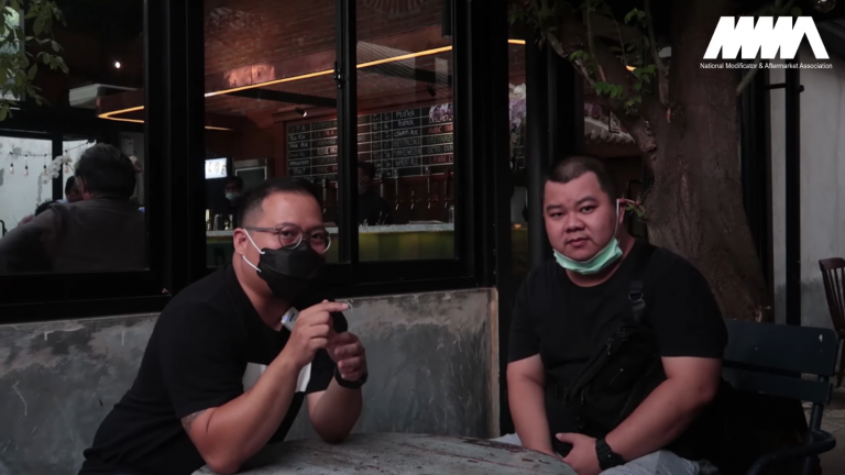 NMAA Modz Bidz: Pengepul Mobil Akan Segarkan Kembali Tampilan Mobil 90’an Ini