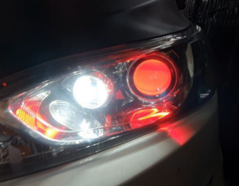 Projector Hypervision Karya Yoong Motor Laku Keras di Year End Modz Sale 12.12