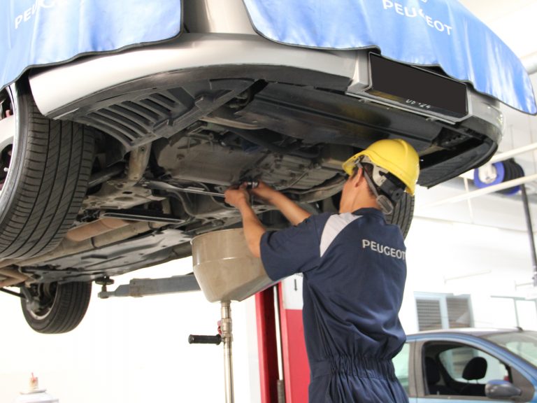 Mesin Ingin Awet, Pahami Tipe dan Viskositas Pelumas yang Dipakai