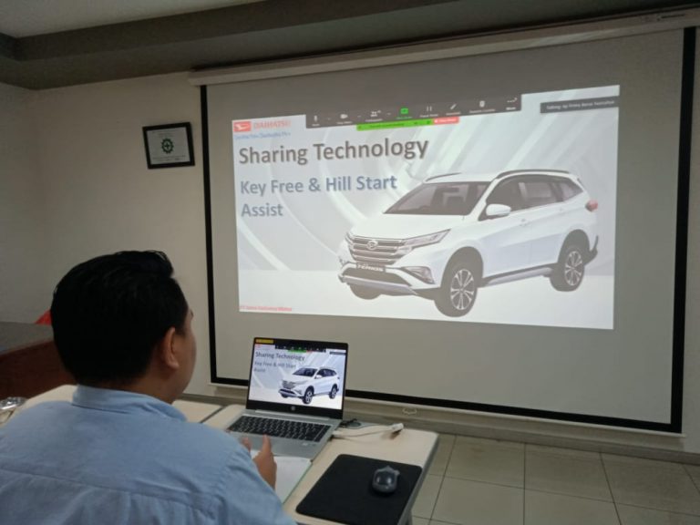 Daihatsu Bekali Guru SMK se-Sumatra dengan Pelatihan Online  Teknologi Otomotif Terkini