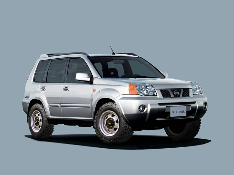 Mudahnya Tonjolkan Tampilan SUV Kekar Nissan X-Trail Generasi Pertama