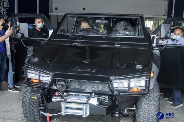 Bupati Jember Pilih Pindad Maung Jadi Kendaraan Dinas Harian