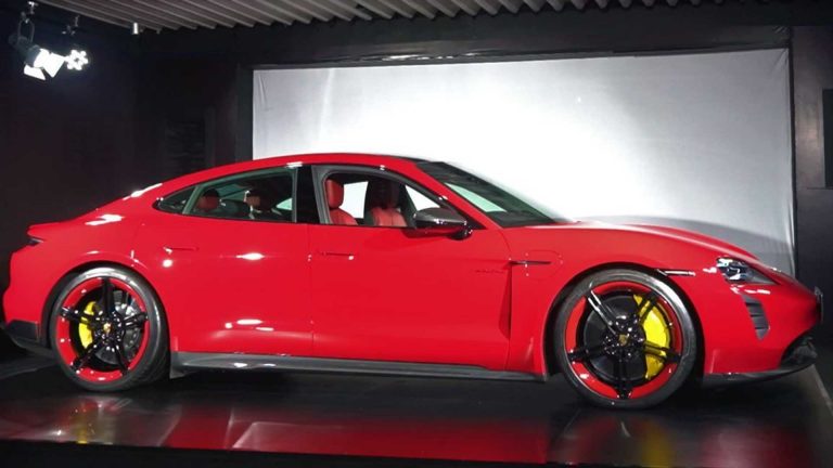 Porsche Taycan Turbo S 2020 Resmi Diluncurkan di Indonesia, Segini Harganya