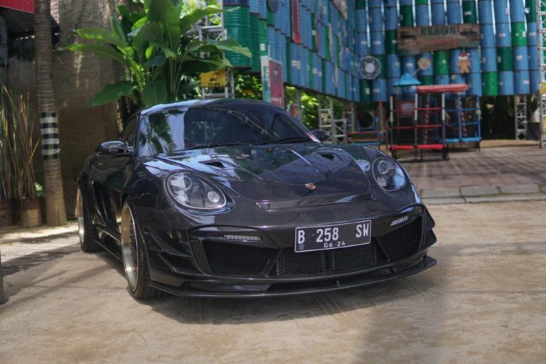Ini Dia Porsche Cayman S ‘Carbonized’ Pemenang Golden Ticket IMX 2021 di Road to Series Bali
