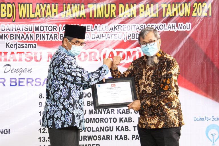 Daihatsu Donasikan Mesin dan Transmisi ke SMK di Jawa Timur dan Bali