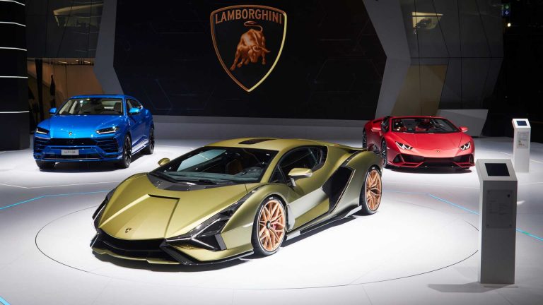 Akselerasi dan Top Speed Bukanlah Segalanya, Lamborghini Fokus Kembangkan Performa Handling Mobil Mereka