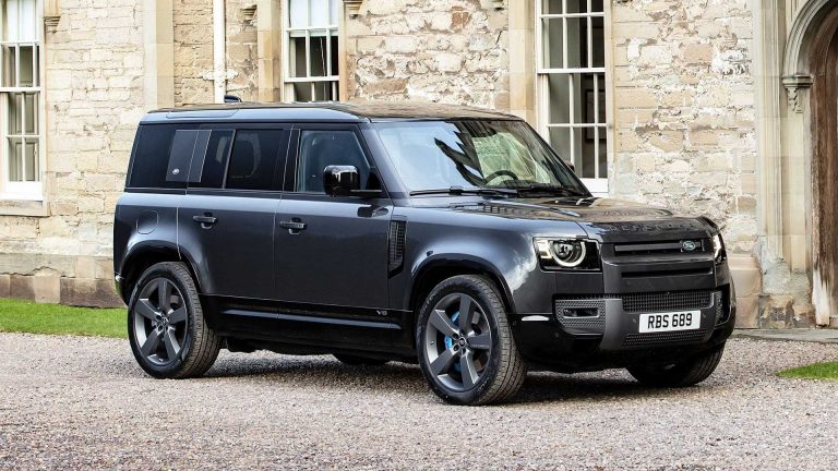 Land Rover Gencar Kembangkan Varian Defender V8 Lebih Digdaya