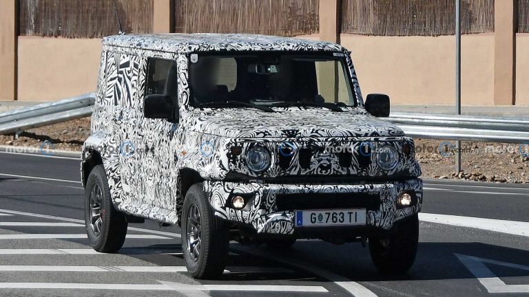 Terungkap Suzuki Jimny Versi LWB Berbalut Jubah Kamuflase
