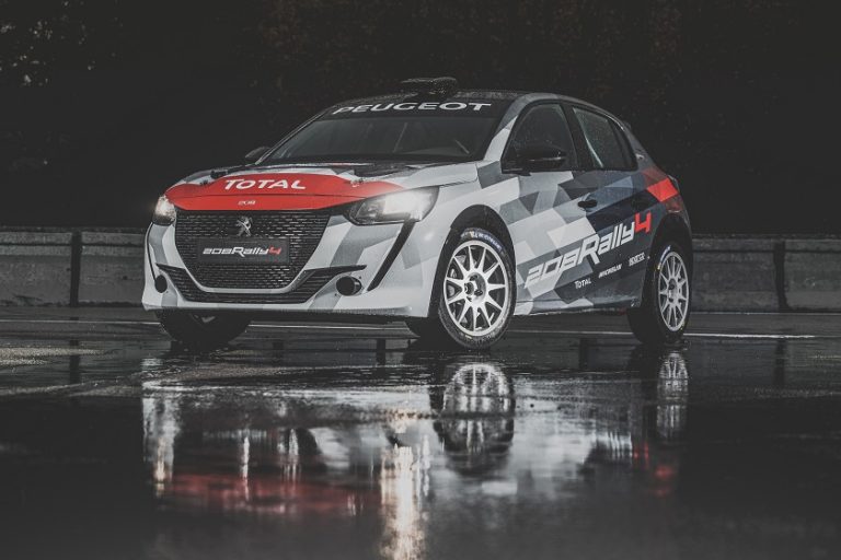 Penjualan Peugeot 208 RALLY4 Sukses, Kini Sudah Terkirim 100 Unit ke Penggemarnya
