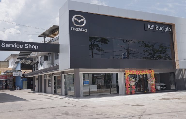 Perluas Jaringannya, Mazda Resmikan Dilernya di Pontianak