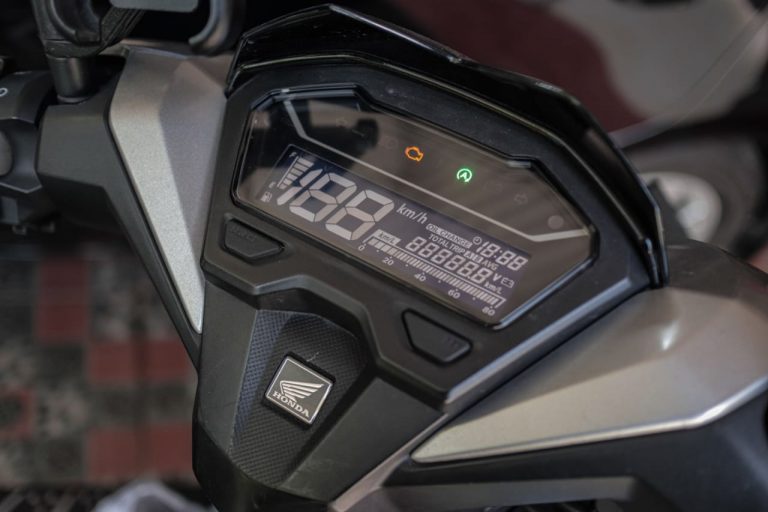 Pahami Masalah Lewat Kode Kedipan Lampu MIL Motor Honda yang Mengusung Sistem PGM-FI