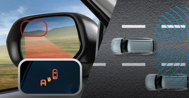 Mudahkan Kontrol Visibilitas, Simak Cara Kerja Blind Spot Warning di Mitsubishi Pajero Sport
