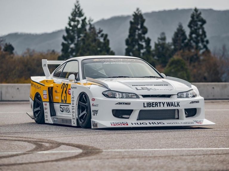 Liberty Walk Rilis Body Kit Khusus Nissan Silvia, Adopsi Tampilan Mobil Balap GT 1980an