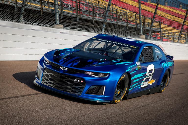Generasi Terbaru Chevrolet Camaro Terungkap di Unit Mobil Balap Nascar