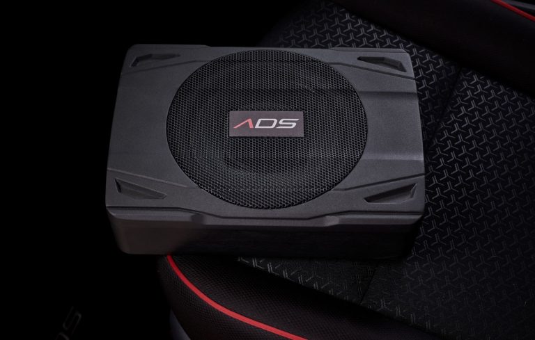 Upgrade Audio Mobil? Kenali Dulu Perbedaan Subwoofer Aktif dan Pasif