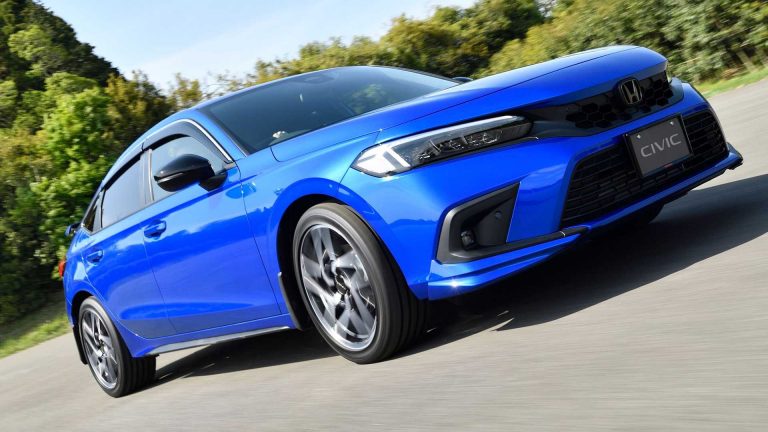 Honda Civic Hatchback Makin Sporty dengan Produk Aksesori Pabrikan