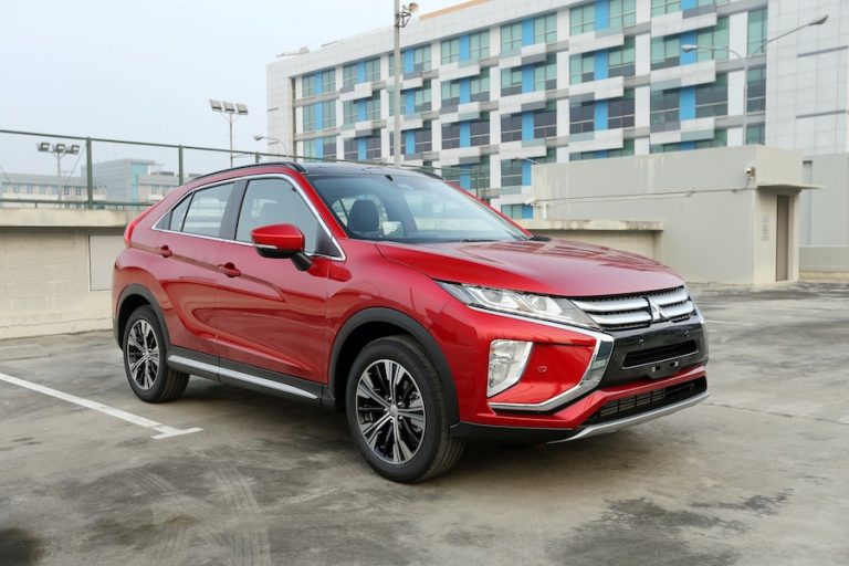 Tampil Mewah dan Futuristik, Ini Keunggulan Mitsubishi Eclipse Cross yang Perlu Anda Ketahui