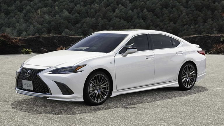 TRD Rilis Paket Peningkatan Aerodinamika Khusus Lexus ES Terbaru