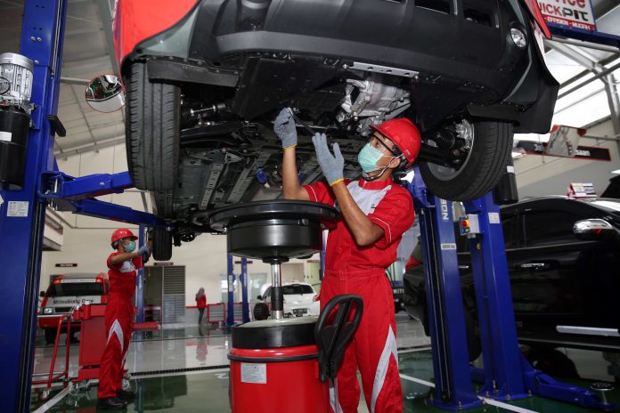 Mitsubishi servis pertama gratis
