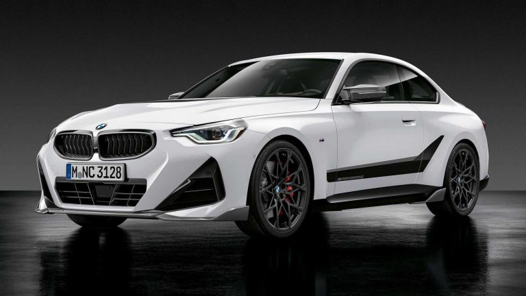 BMW Seri 2 Coupe Tampil Lebih Sporty Andalkan Upgrade Kit Lansiran M Performance