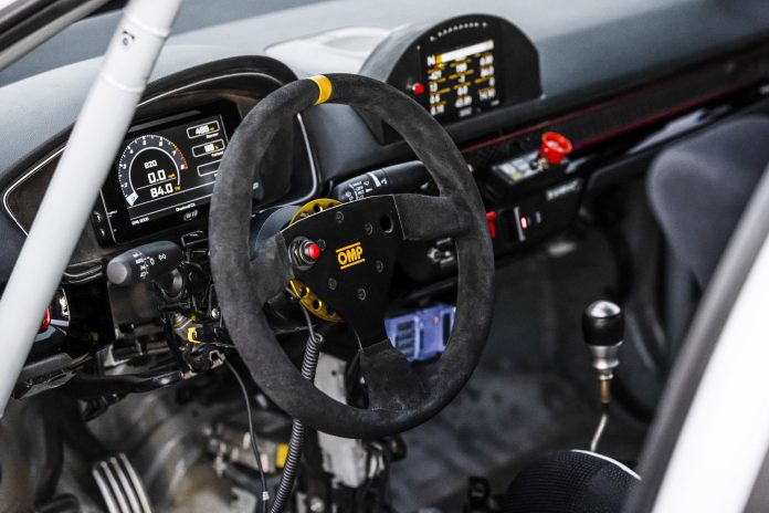 Mobil balap Honda Baru nih gi (2) interior
