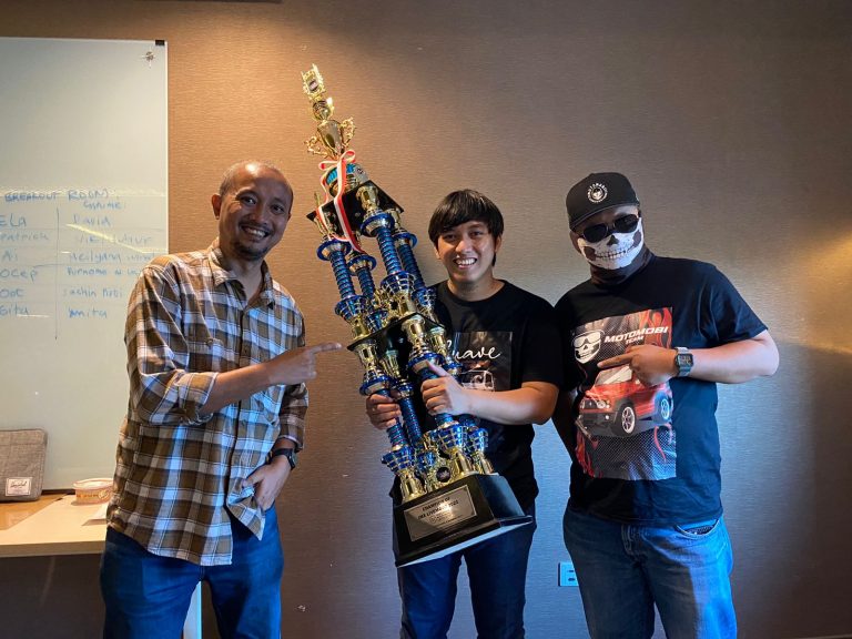 Katana Suave Ridwan Hanif Raih Gelar Juara di Live Modz 2021 ‘Katana War’