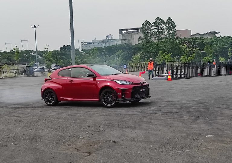 Jajal Langsung Performa Toyota GR Yaris, Enteng Diajak Menari di Atas Aspal