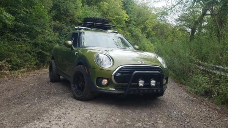 Mini Clubman Berubah jadi Mobil Pickup Off-Road, Pilar B Dipangkas dan Implan Penggerak 4×4