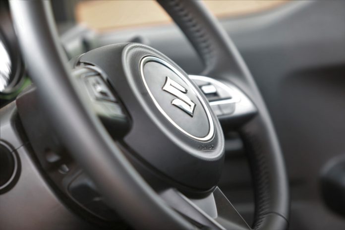 Suzuki (1)