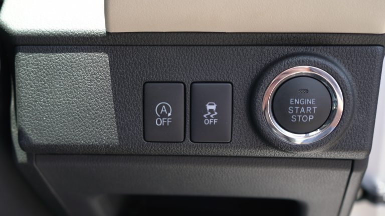 Semua Varian Daihatsu Terios Disematkan Fitur Eco Idle, Hemat BBM hingga 10 Persen