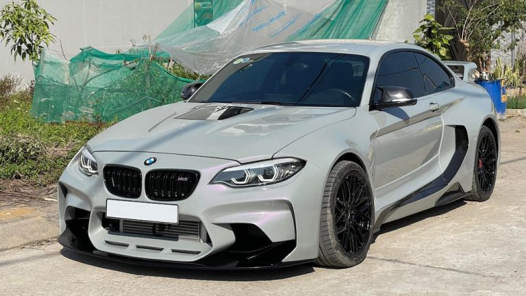 BMW M2 Bertubuh Gambot, Pasang Wide Body Kit dan Sayap Lebar