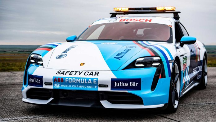 Porche Taycan Saferty car (4)