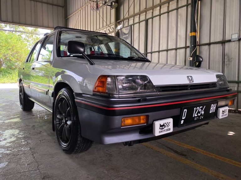 Video NMAA TV: Modifikasi Nostalgic Honda Civic SB4, Kreasi Apik Rawtype Riot dan ZC Distromotive
