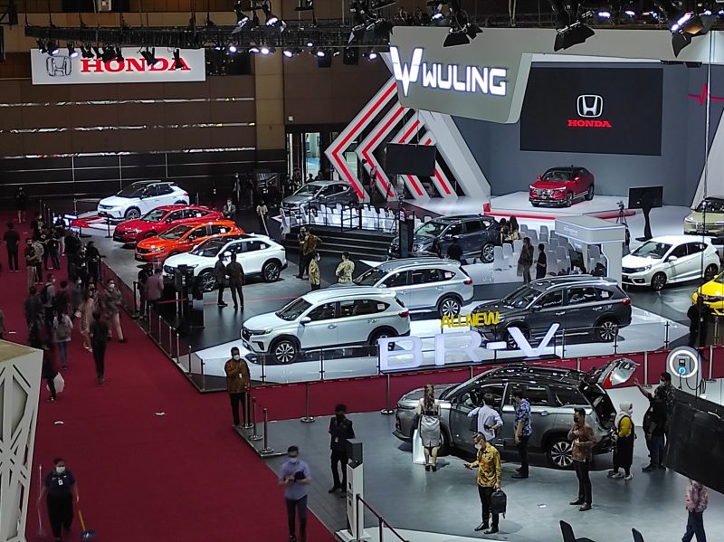 Transaksi Seluruh Brand di IIMS Hybrid 2022 Tembus 3 Triliun dengan