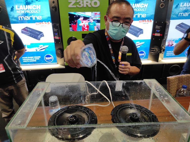 Audioworkshop Pasarkan Speaker dan Power Amplifier Hertz Marine yang Tahan Guyuran Air