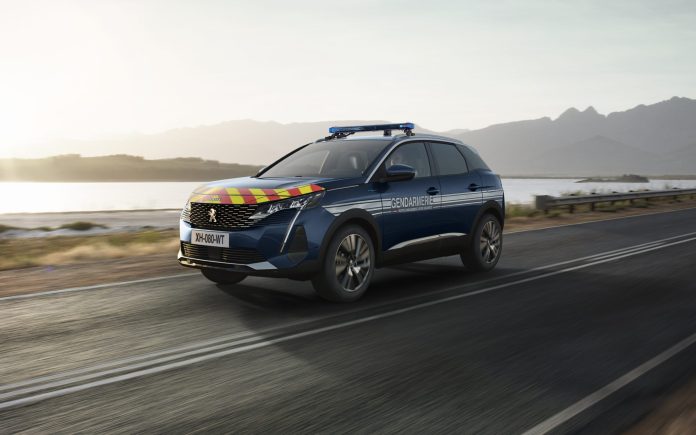 peugeot_3008phev_2022_gendarmerie_01-61f13eefe7c31