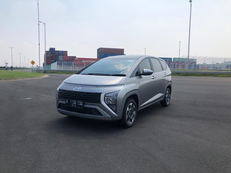 Senyaman Apa Duduk Di Dalam Hyundai Stargazer?