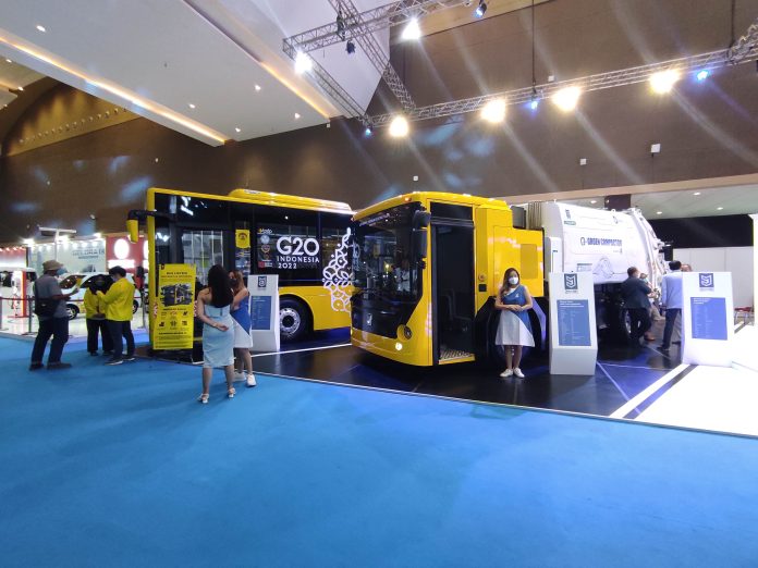 MAB bus listrik karya anak bangsa 1