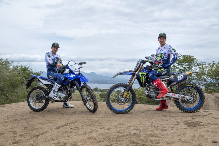 Pembalap Monster Energy Yamaha Factory MXGP Team yaitu Jeremy Seewer dan Glenn Coldenhoff di Kejuaraan Dunia MXGP Seri Indonesia (2)