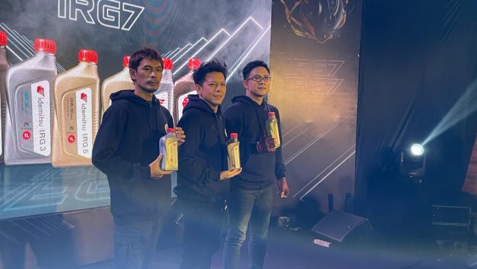 Produk Oli Motor Mobil Idemitsu (3)