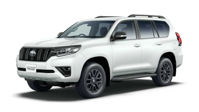 Land Cruiser Prado Matte Black edition (1)