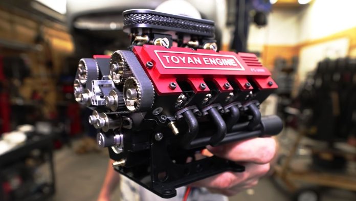 Toyan engine V8 diy handcrafted engine