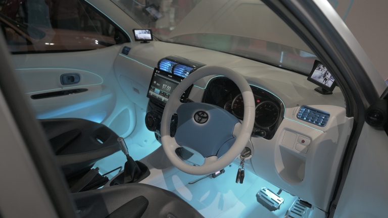 Tomi Airbrush Ungkap Rahasia Modifikasi Interior Avanza EV Concept Atta Halilintar