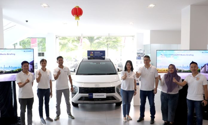 Foto 1 - Hyundai STARGAZER Kembali Hadir di Makassar