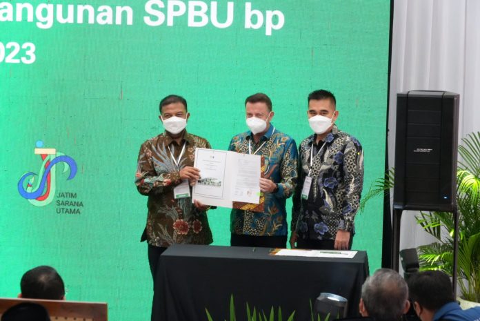 FOTO (2) - MoU BP-AKR DAN JSU