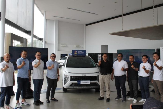 Foto 1 - Hyundai STARGAZER Kembali Hadir di Bandung