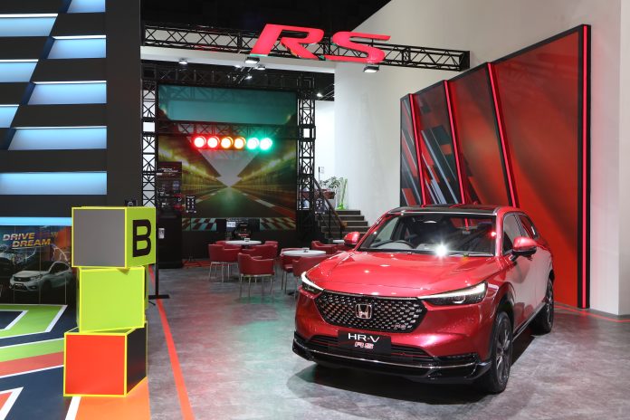 Honda tampilkan warna monochrome sereis pada All New HRV 1