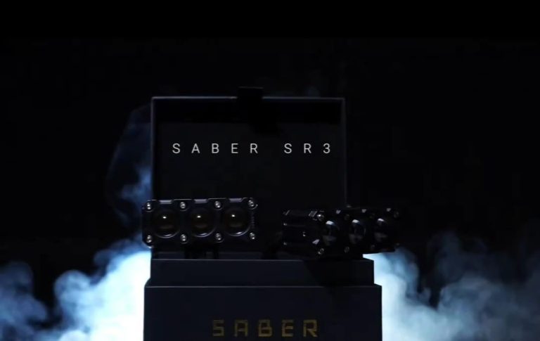 Tembus Kabut dan Hujan, Saber Industries Rilis Upgrade Baru Mini LED Projie  SR1 Nano V2 dan SR3 V2